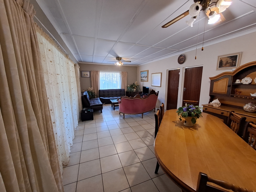 4 Bedroom Property for Sale in Deneysville Free State